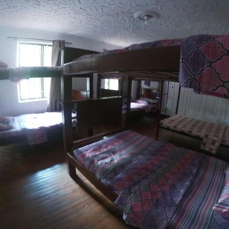 Le VI Hostal Medellín Eksteriør bilde