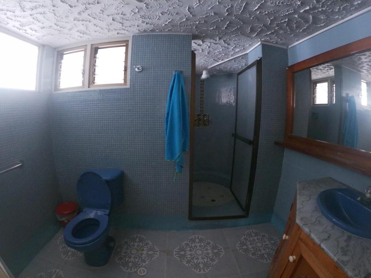 Le VI Hostal Medellín Eksteriør bilde